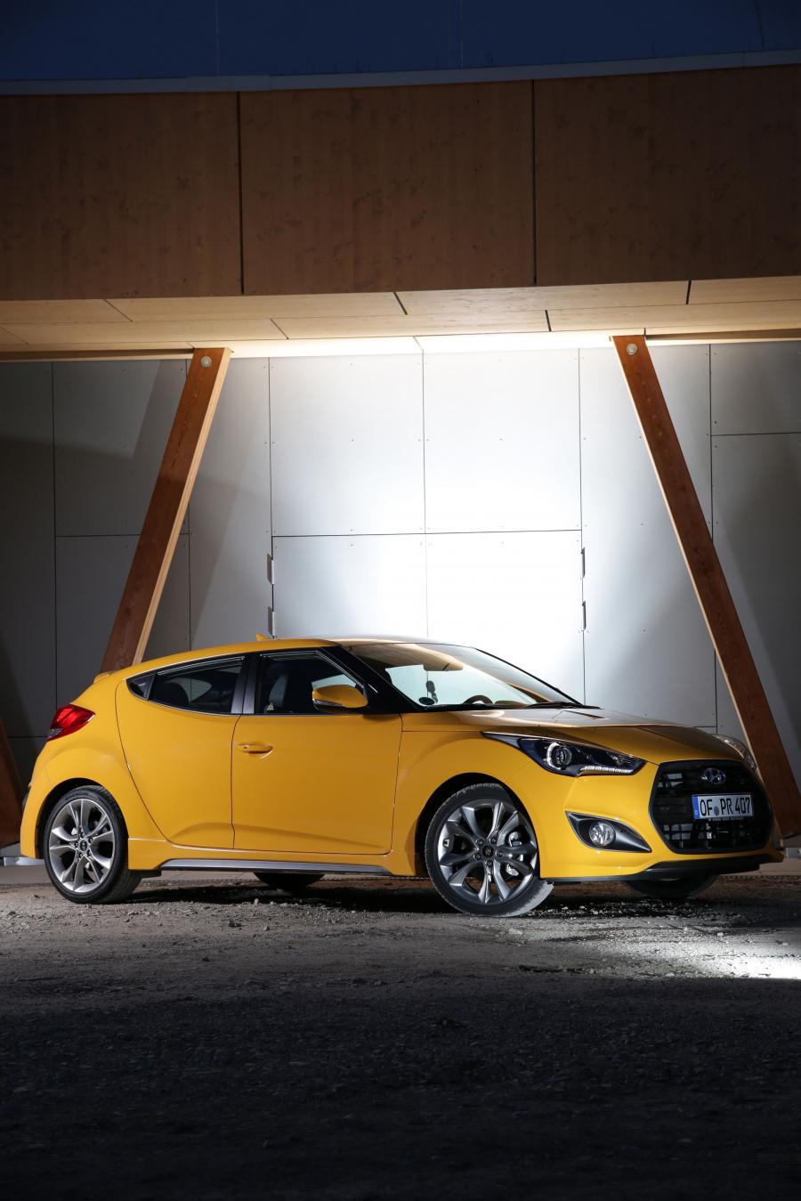  Hyundai Veloster Turbo 2015 года  (фото 4 из 27)
